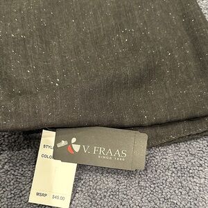 V. FRAAS Charcoal Scarf with White Flecks